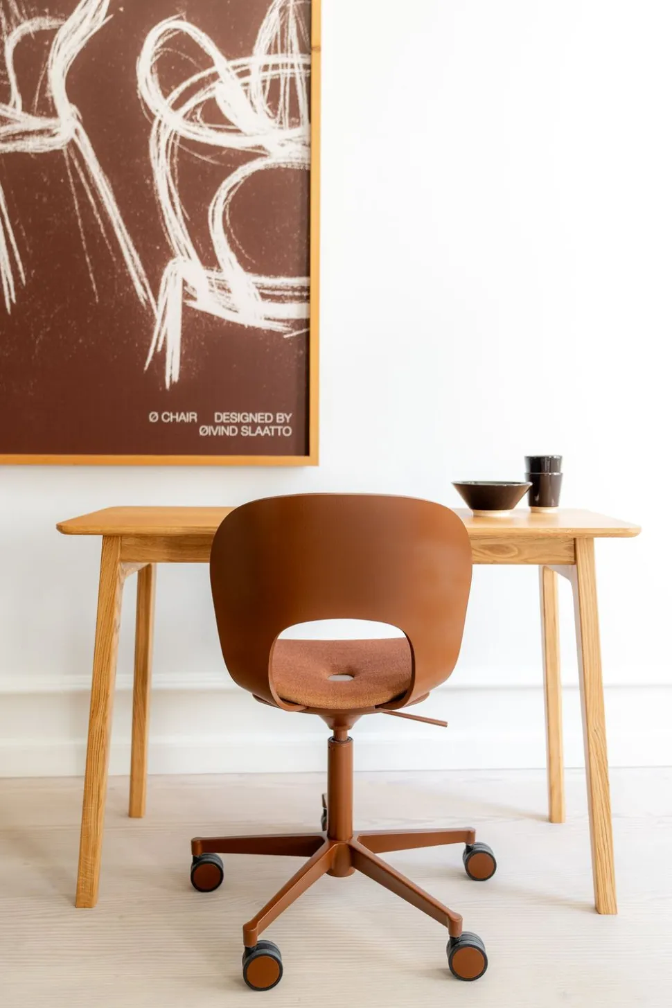 Ø Swivel Chair by Øivind Slaatto