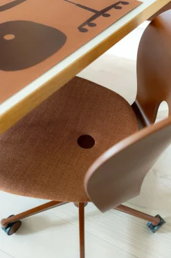 Ø Swivel Chair by Øivind Slaatto