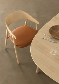 AC2 Chair / Padded Seat