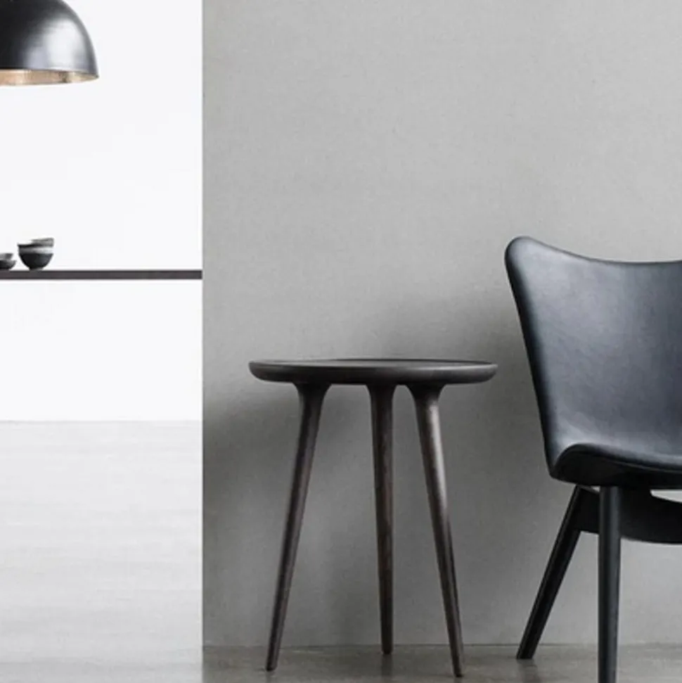 Accent Oval Lounge Table