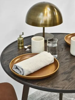 Accent Oval Lounge Table