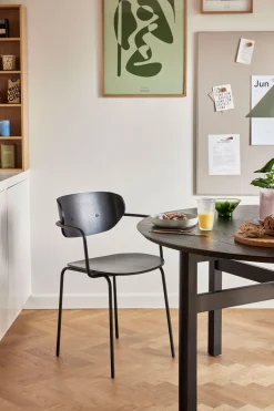 Akin Candleholders (set of 2)