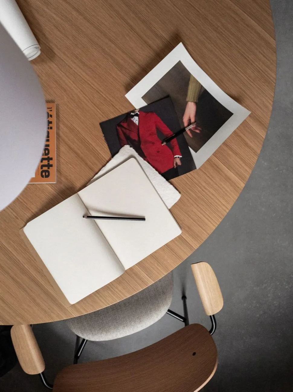 Androgyne Dining Table, 150