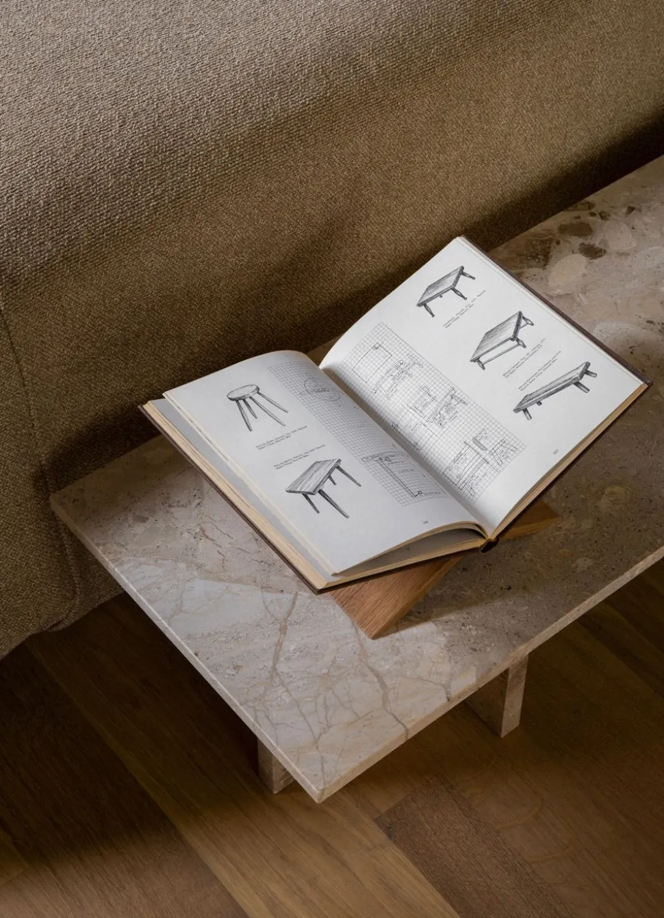 Androgyne Lounge Table