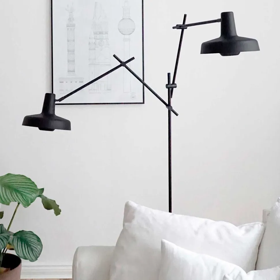 Arigato floor lamp
