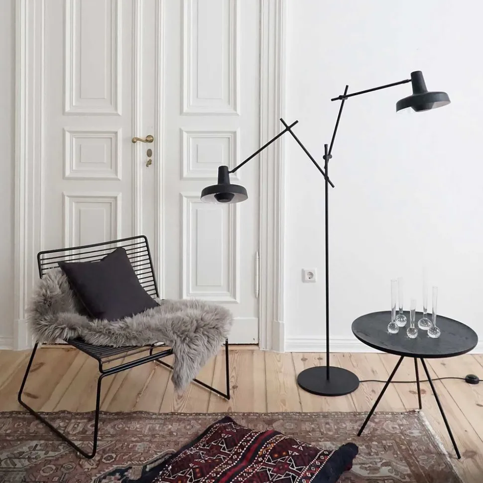 Arigato floor lamp