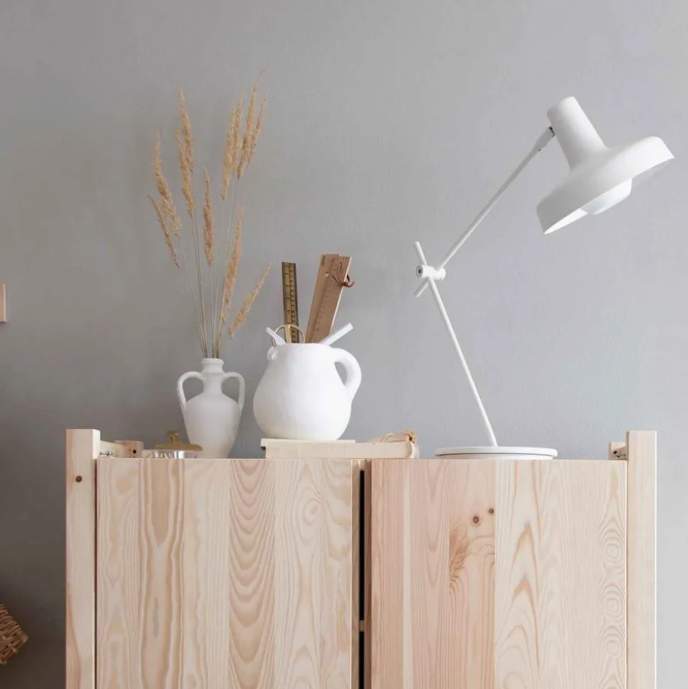 Arigato table lamp