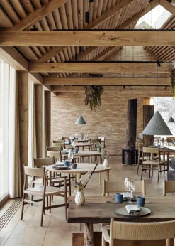 Arv Dining table large rectangle