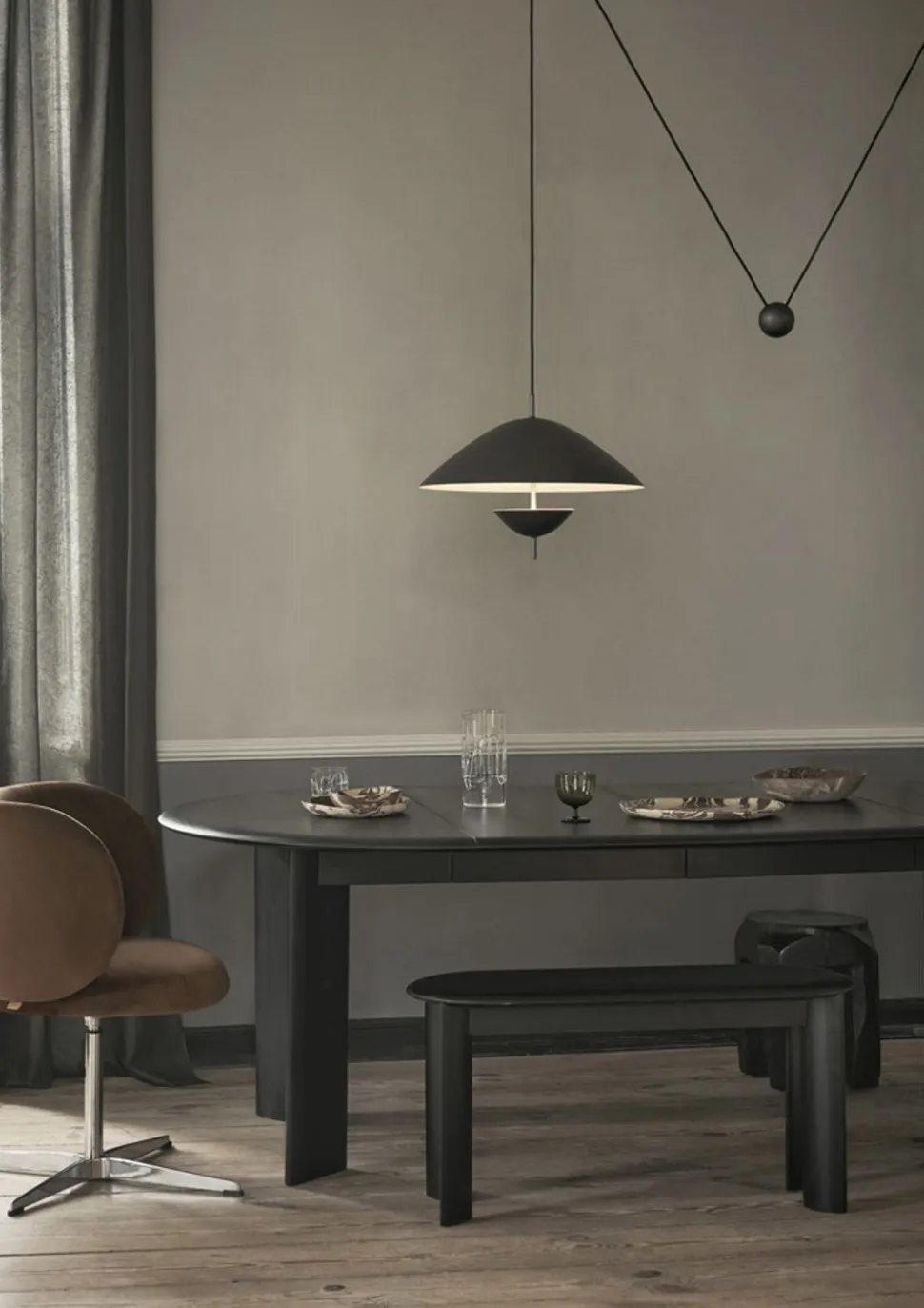 Bevel Table - Extendable x2