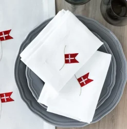 Birthday napkin with flag - 6 pcs