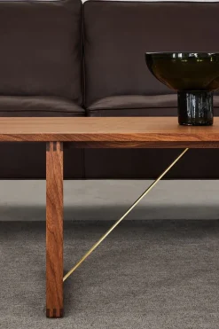 BM67 Coffee Table 5367 by Børge Mogensen