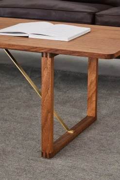 BM67 Coffee Table 5367 by Børge Mogensen