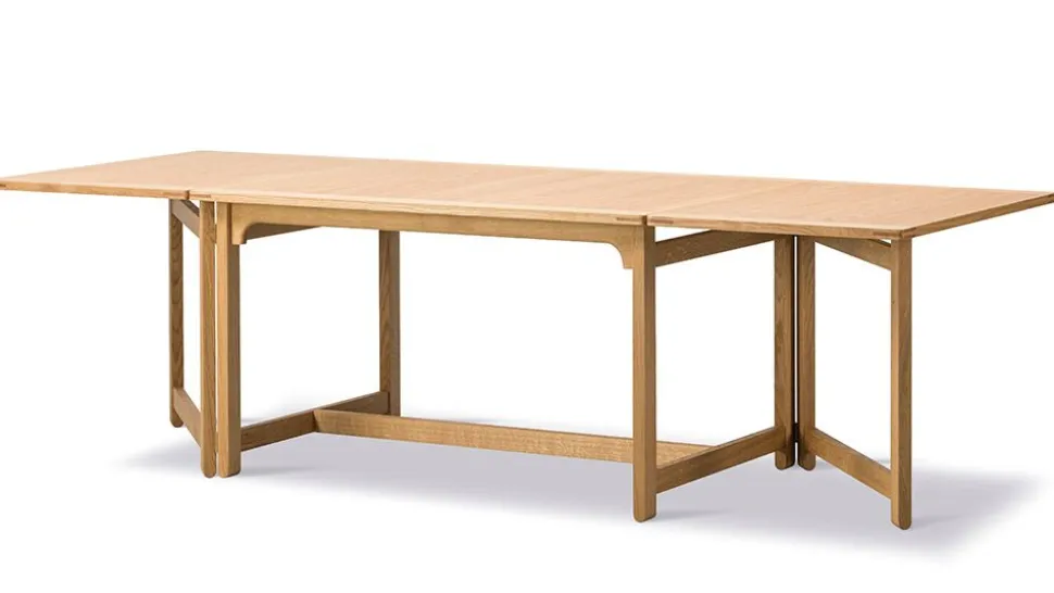 BM71 Library Table 6271 by Børge Mogensen