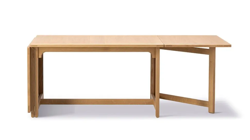 BM71 Library Table 6271 by Børge Mogensen