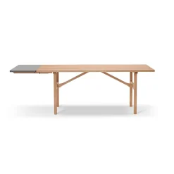 BM84 Mogensen Table 6284 af Børge Mogensen