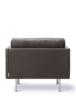 Calmo Lounge Chair 80 5621 by Hugo Passos