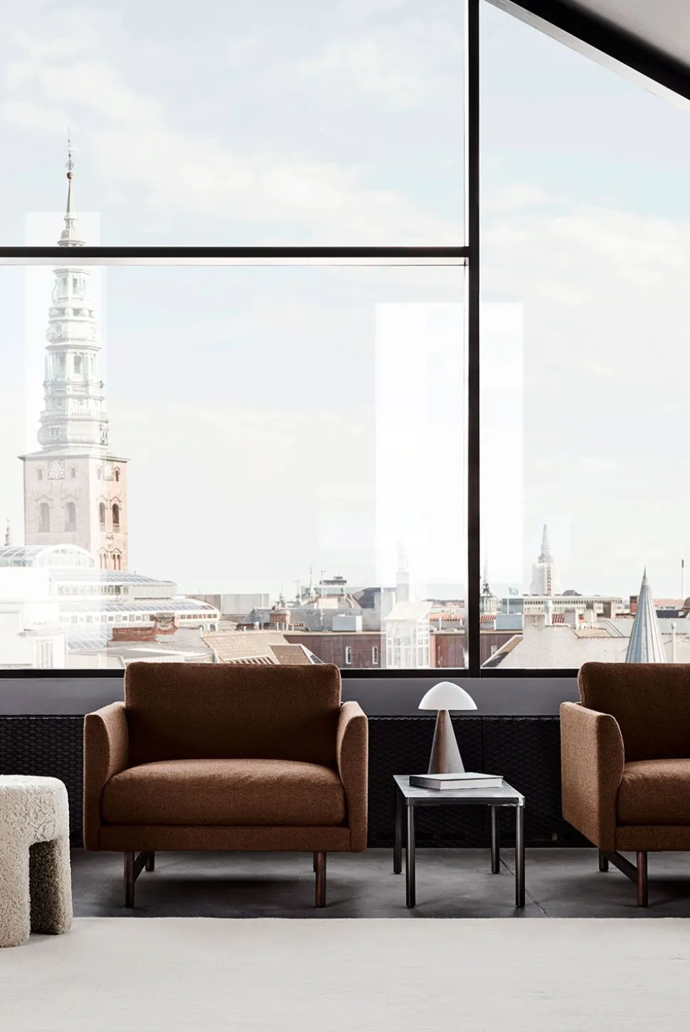 Calmo Lounge Chair 80 5621 by Hugo Passos