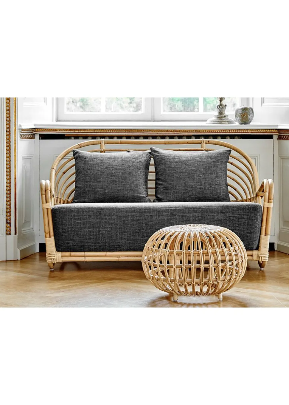 Charlottenborg 2 seater