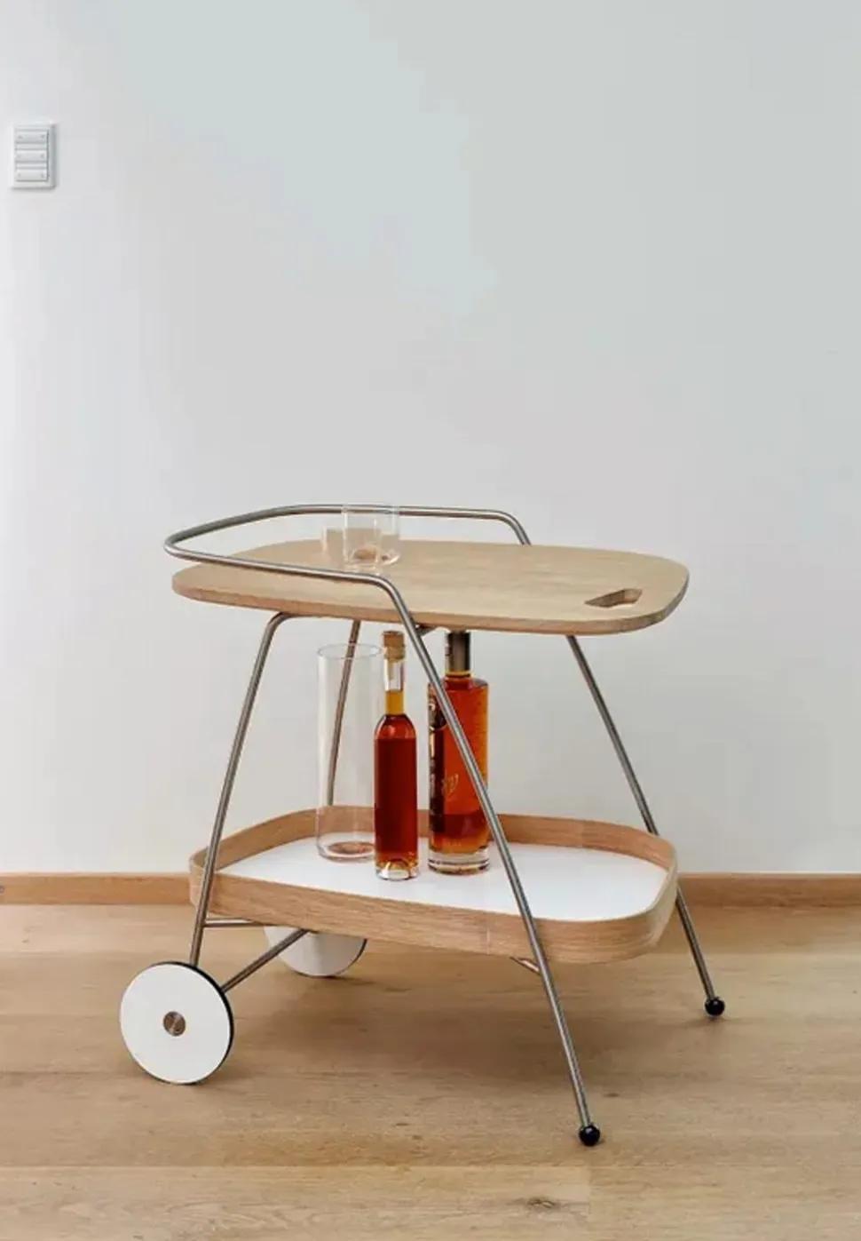 Coffee table / AK700 by Nissen & Gehl