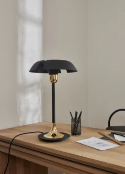 CYCNUS Table lamp