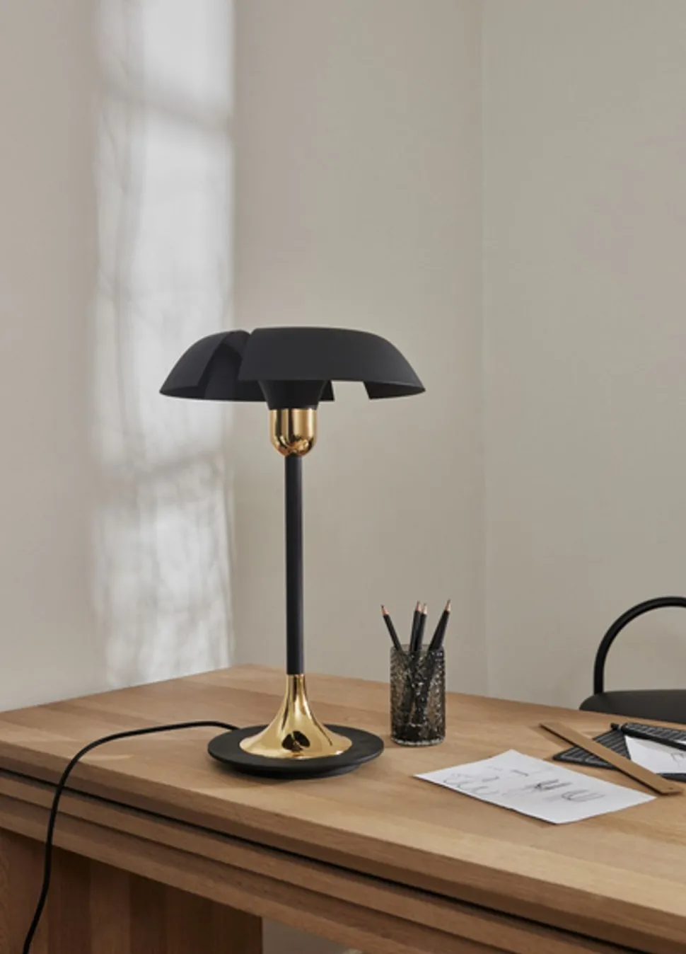 CYCNUS Table lamp