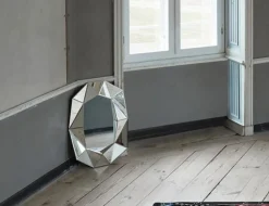 Diamond Mirror