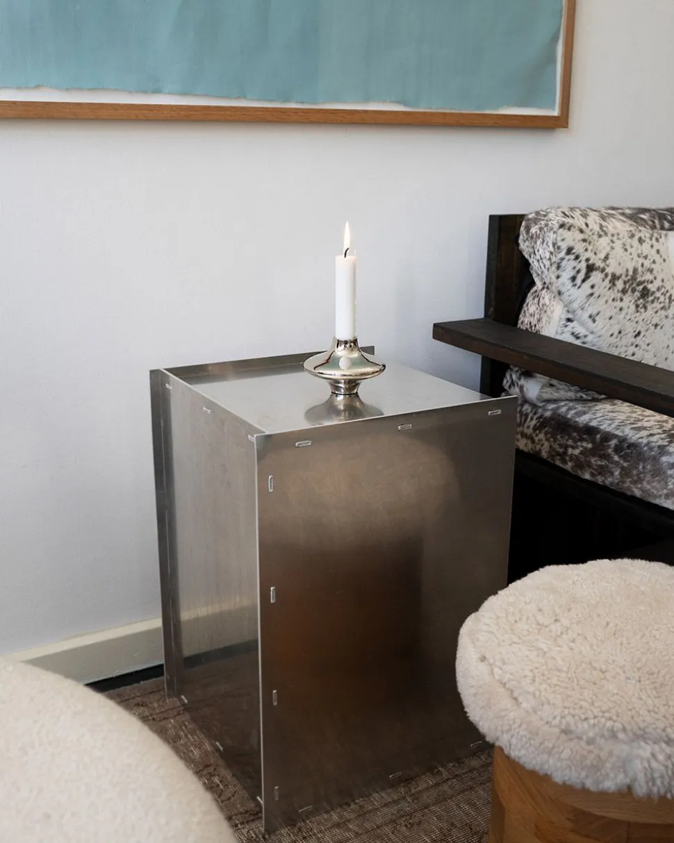 Doublet Candleholder