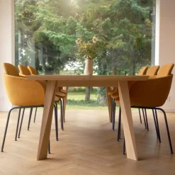 Edge Dining Table