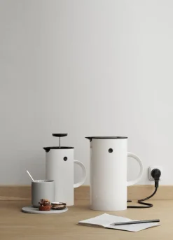 EM77 Electric Kettle
