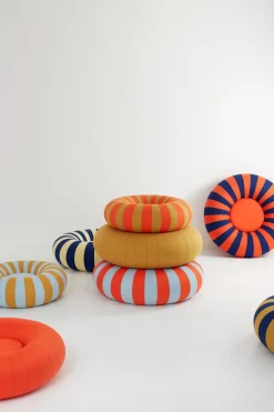 Float / By Mikkel Lang Mikkelsen