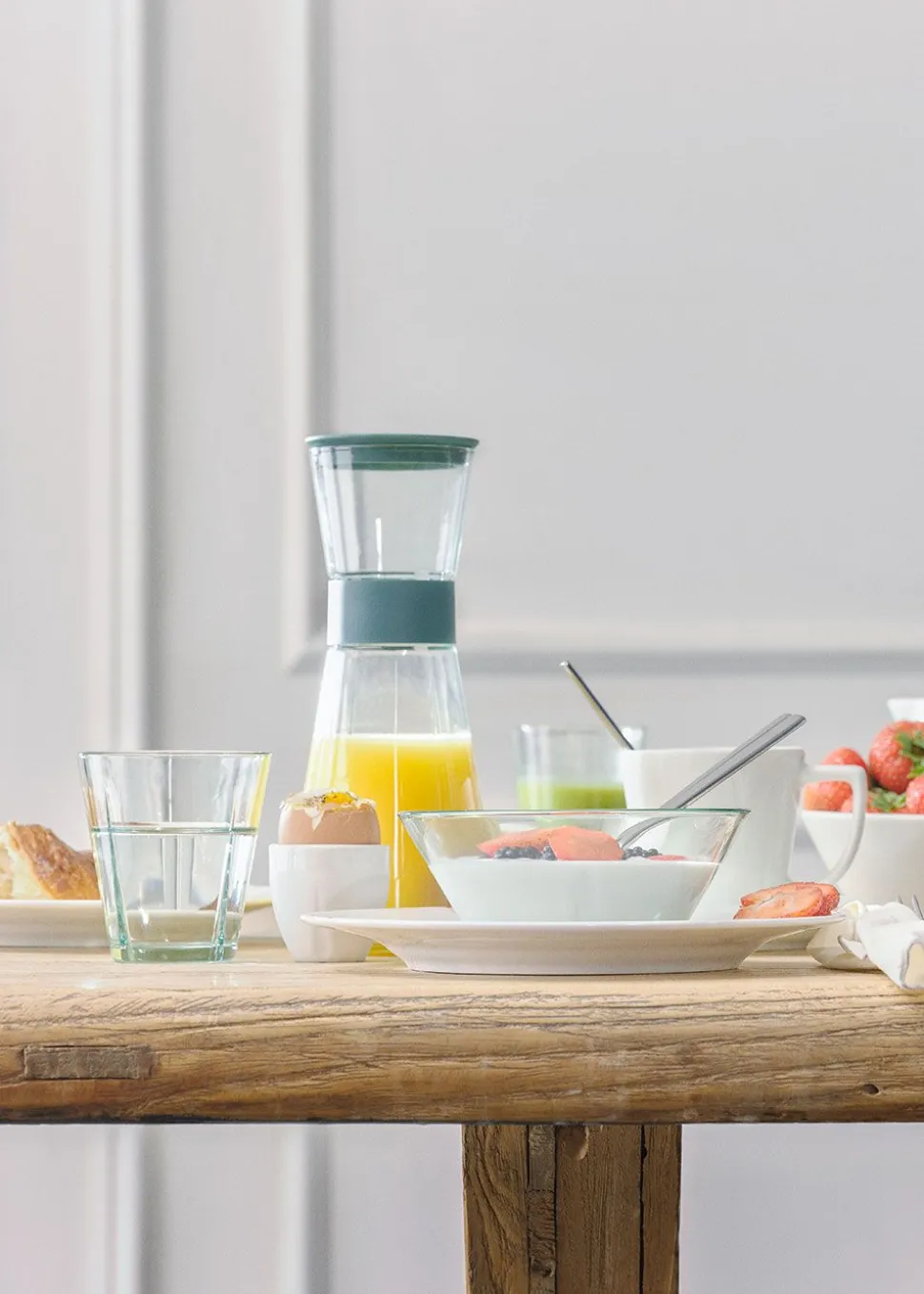 Grand Cru Recycled Water Carafe