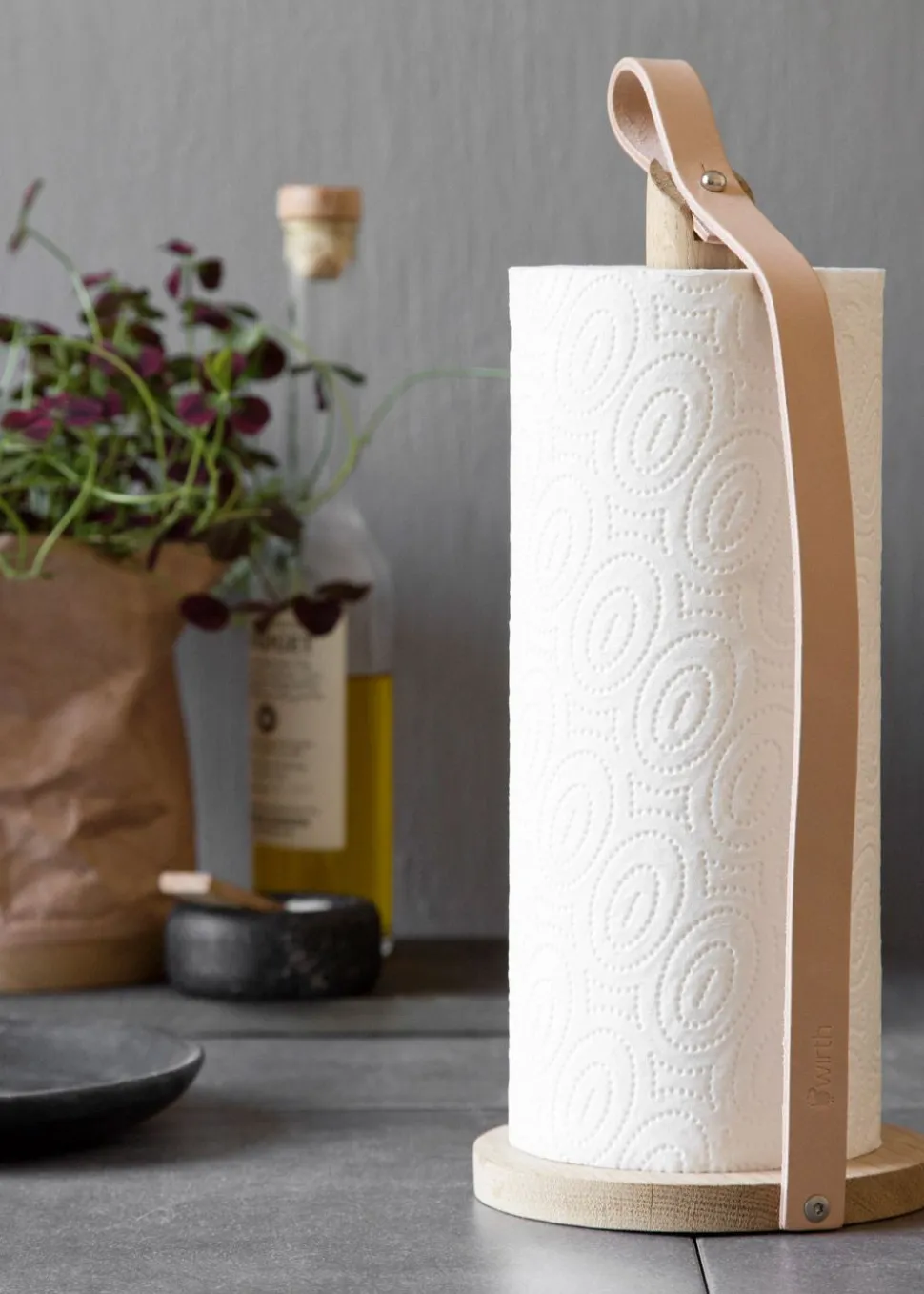 Hands On - Passt nicht zu deutschen Küchenrollen