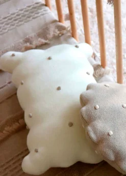 Knitted Cushion Round Biscuit