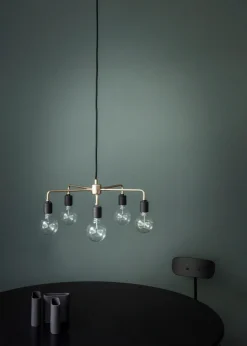 Leonard Chandelier
