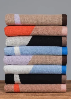 NOVA ARTE Bath Towel