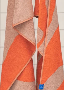 NOVA ARTE Bath Towel