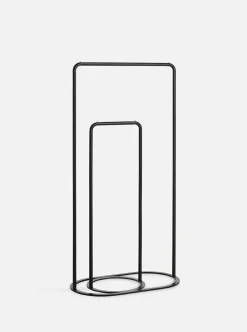 O&O Clothes Rack