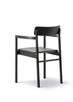 Post Chair 3446 by Cecilie Manz