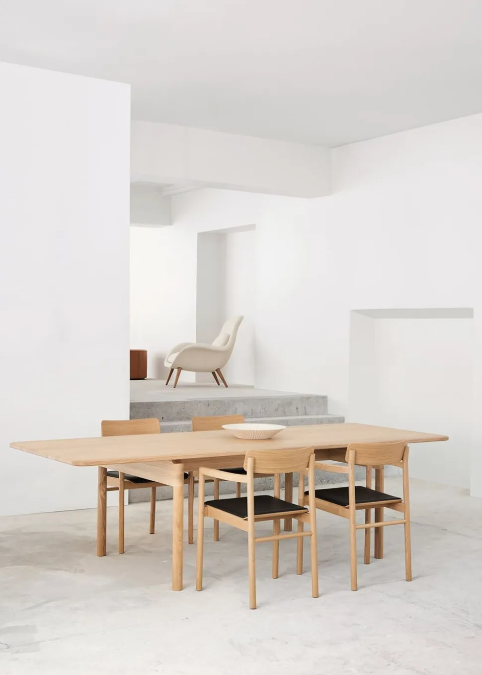 Post Chair 3446 by Cecilie Manz