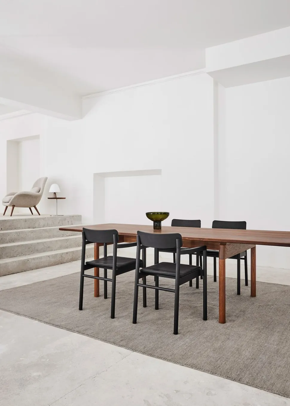 Post Chair 3446 by Cecilie Manz