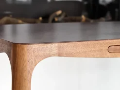 RO desk / AK1310 by Hans Sandgren Jakobsen