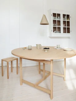 Round Dining Table