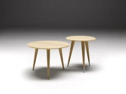 Round Table with extension / GM3972 & GM3982 by Nissen & Gehl