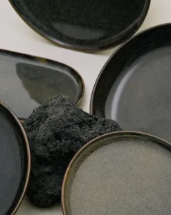 Serving Plate S Indi Grey Surface