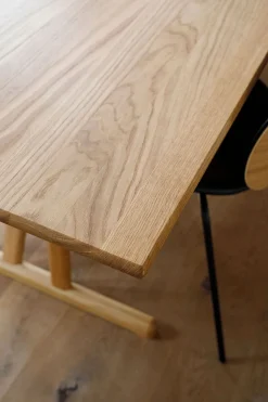 SH Shaker Dining Table