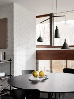 Snaregade Round Dining Table