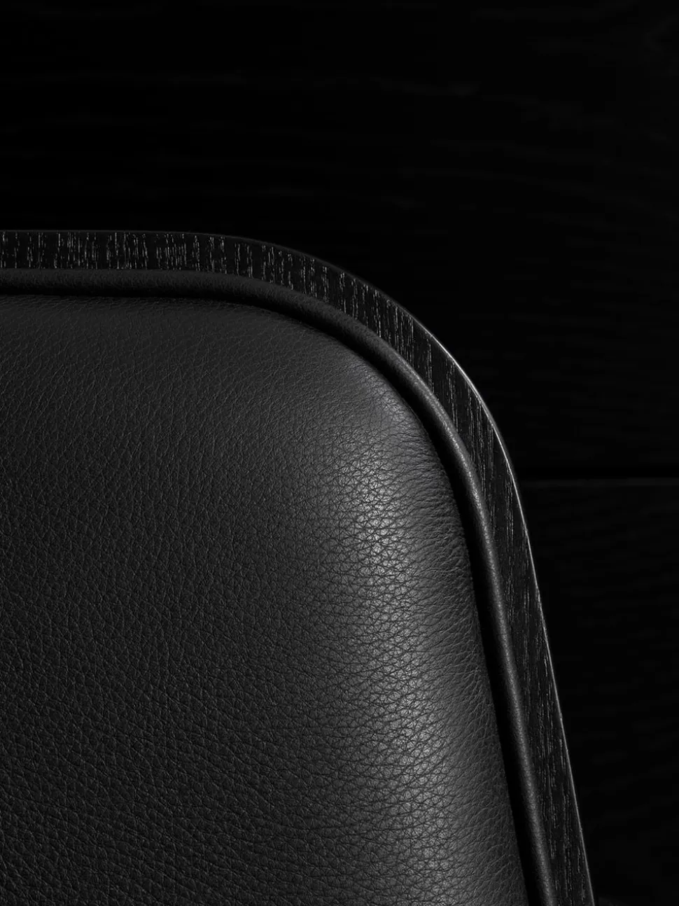 Spine Wood Chair 1721 by Space Copenhagen