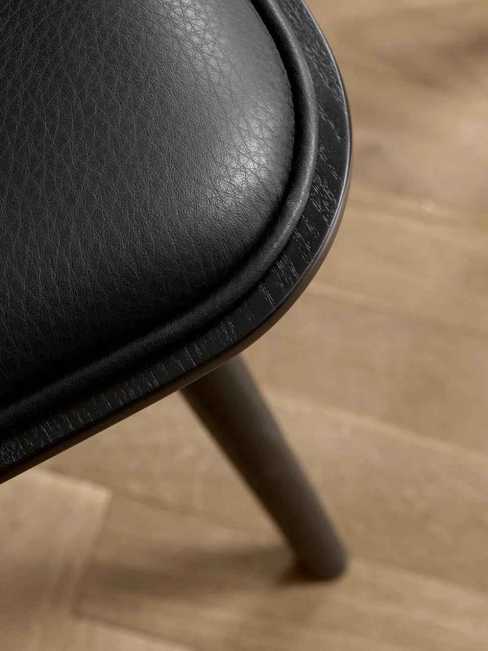 Spine Wood Chair 1721 by Space Copenhagen