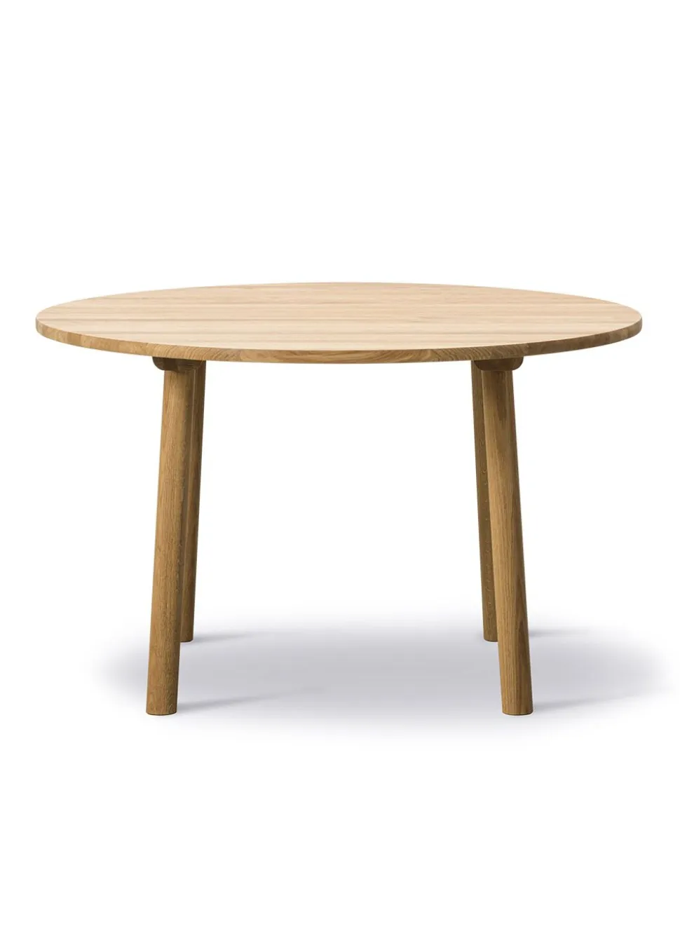 Taro Table 6121 by Jasper Morrison
