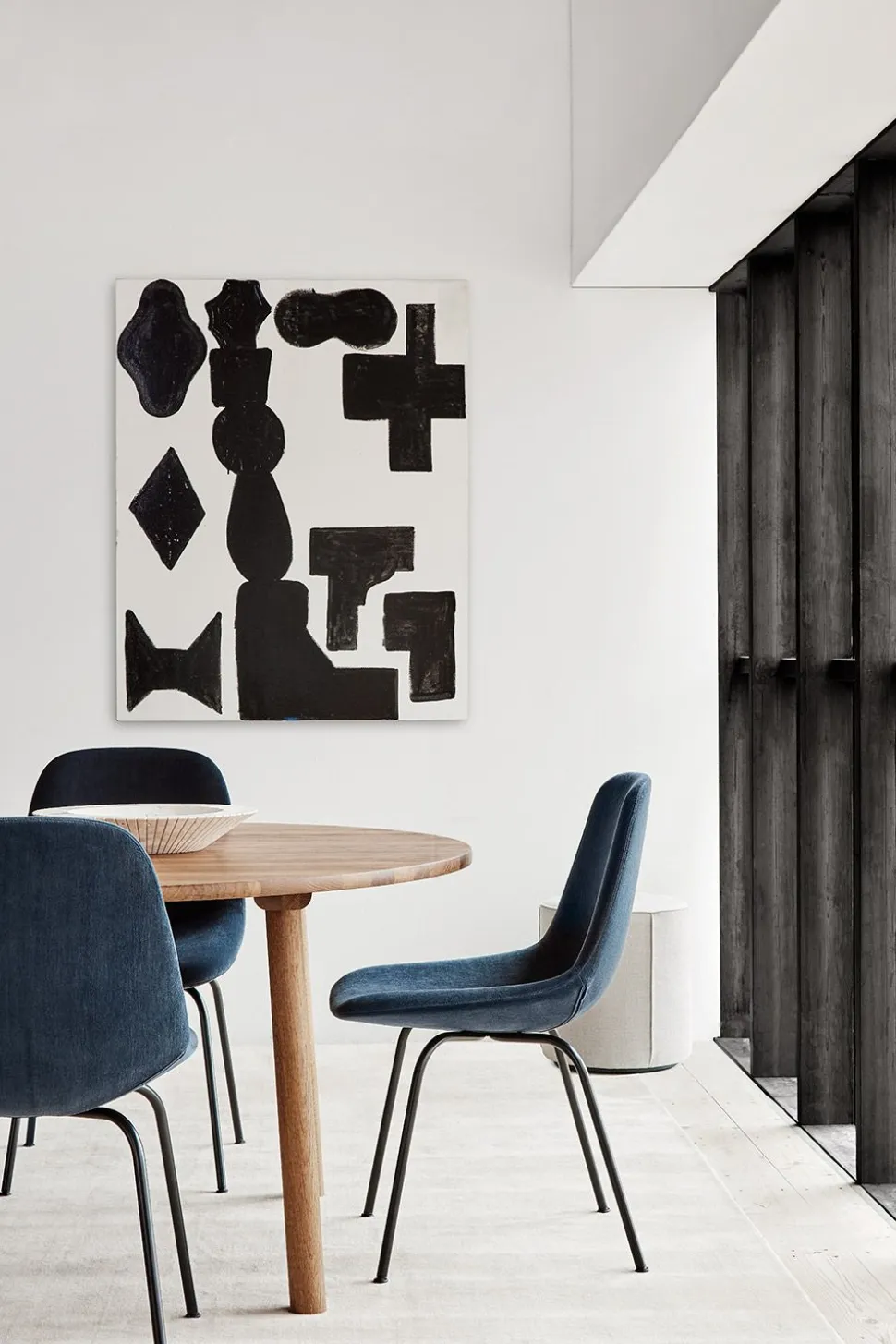 Taro Table 6121 by Jasper Morrison